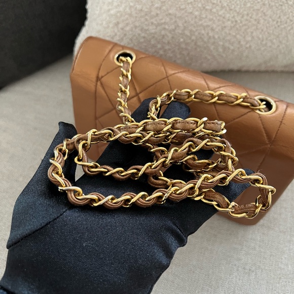 ♻️Auth Chanel Bronze Classic Diana Flap Small RARE Vintage PreLoved - Picture 4 of 15